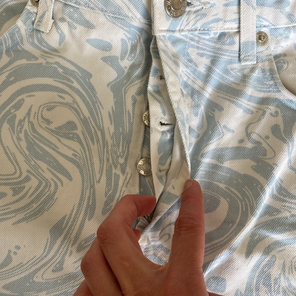 High Rise Printed Shorts Light Blue - Picture 15 of 15